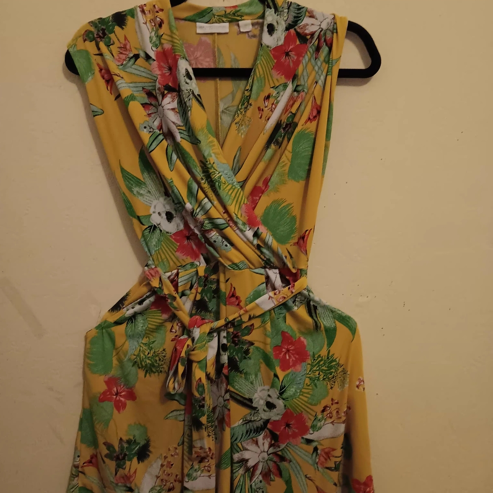 New York & Co. Womens XS Romper Hawaiian Floral Vibrant Maximalism Lagenlook